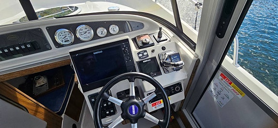 Askeladden 805 Commuter-2005 Mercruiser 4,2l-2005 6 of 12