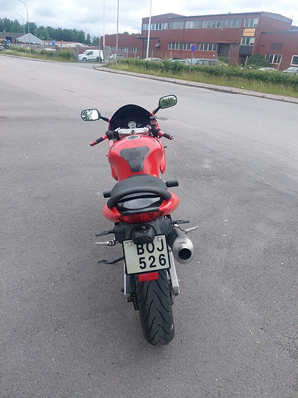 Suzuki SV650 3 of 3