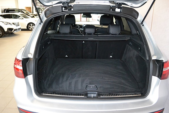 Mercedes-Benz GLC220 d 11 of 14