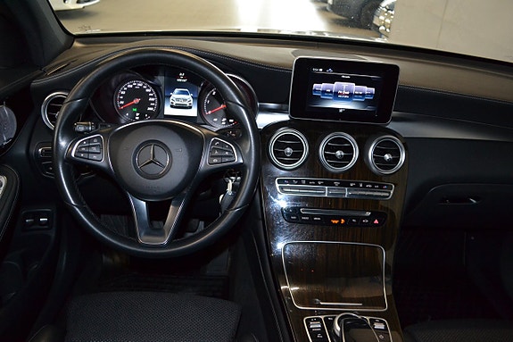 Mercedes-Benz GLC220 d 6 of 14