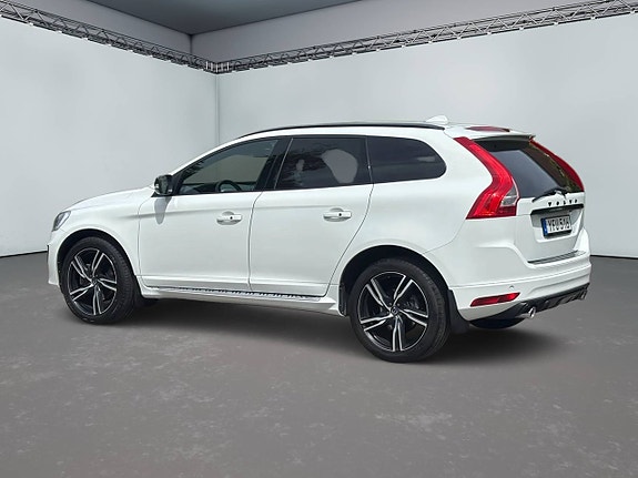 Volvo XC60 6 of 18