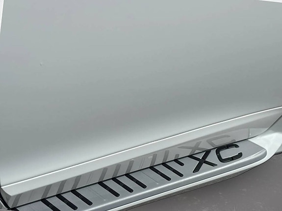 Volvo XC60 8 of 18