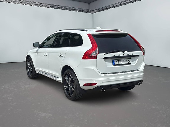 Volvo XC60 7 of 18