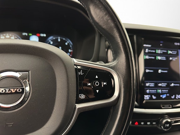 Volvo V60 17 of 30
