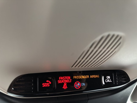 Volvo V60 18 of 30