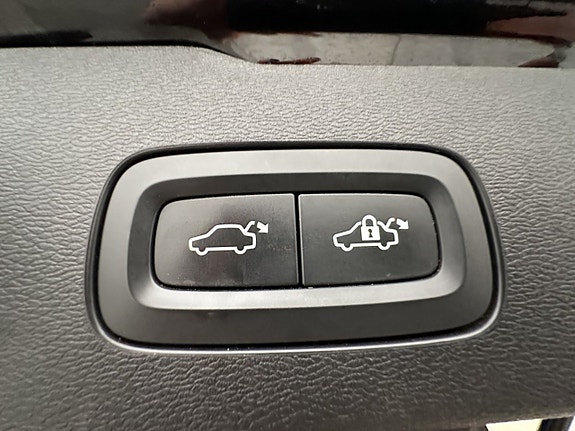 Volvo V60 30 of 30