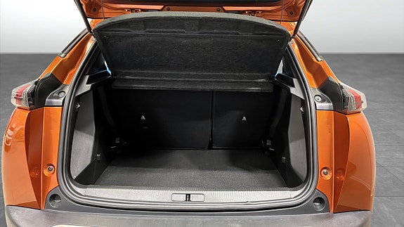 Peugeot 2008 12 of 12