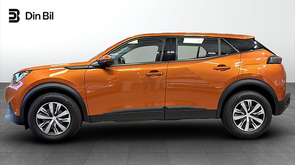 Peugeot 2008 2 of 5