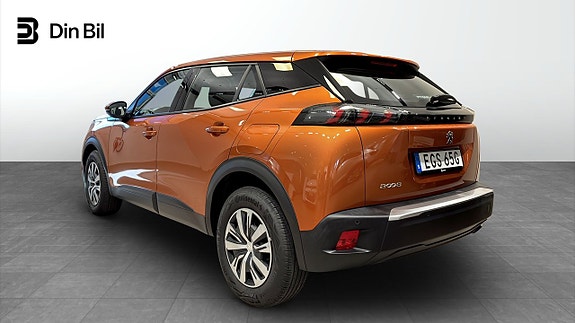 Peugeot 2008 3 of 5