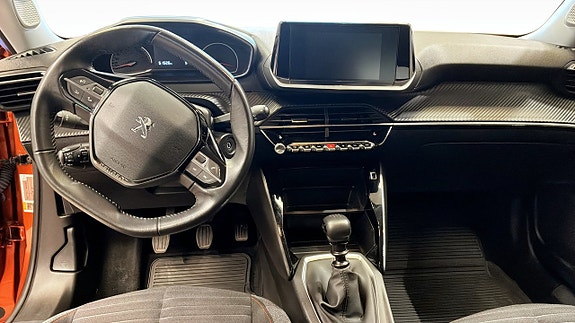 Peugeot 2008 10 of 12