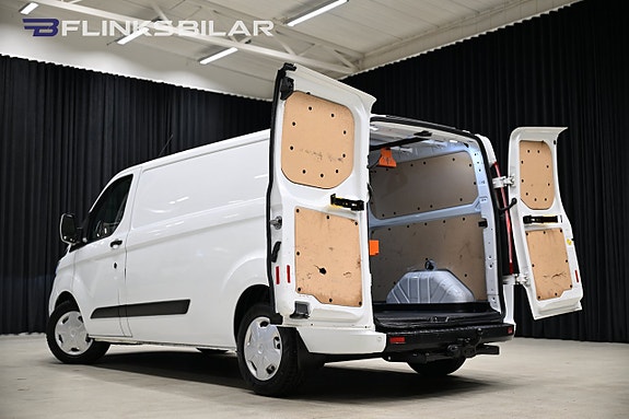 Ford Transit Custom 6 of 30