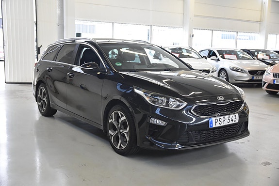 Kia Ceed 2 of 5