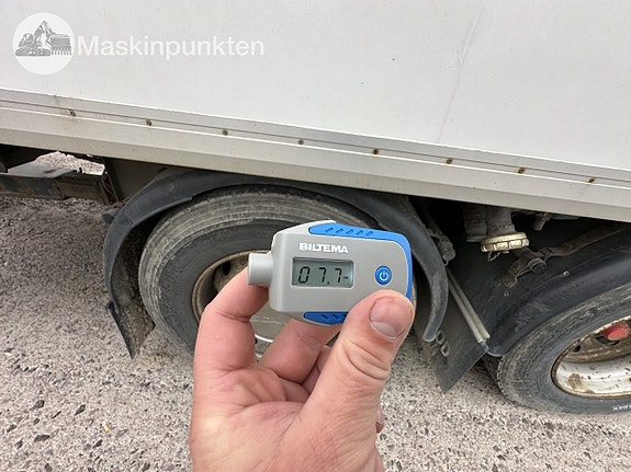 Scania r500 skåpbil med släp 18 of 27