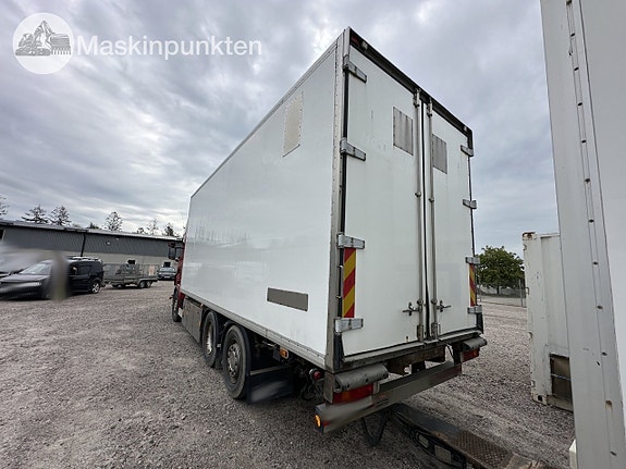 Scania r500 skåpbil med släp 6 of 27