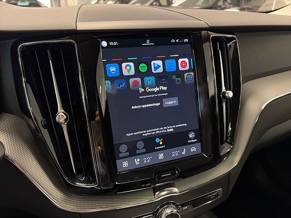 Volvo XC60 17 of 29
