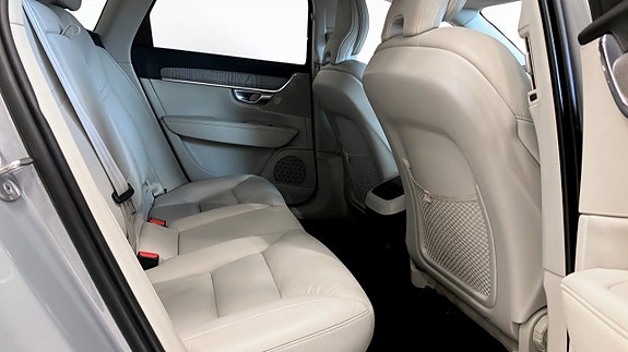 Volvo V90 5 of 5