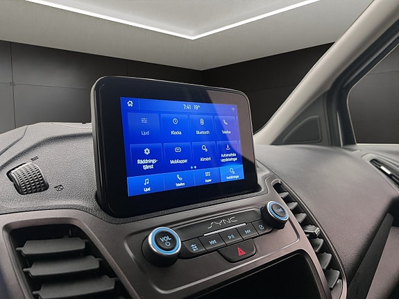 Ford Transit Connect 23 of 30