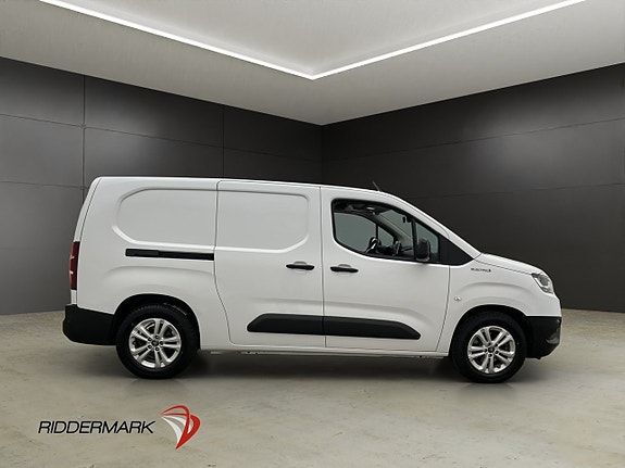 Toyota Proace City 2 of 5