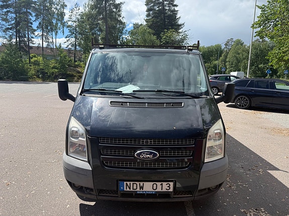 Ford Transit 2 of 5