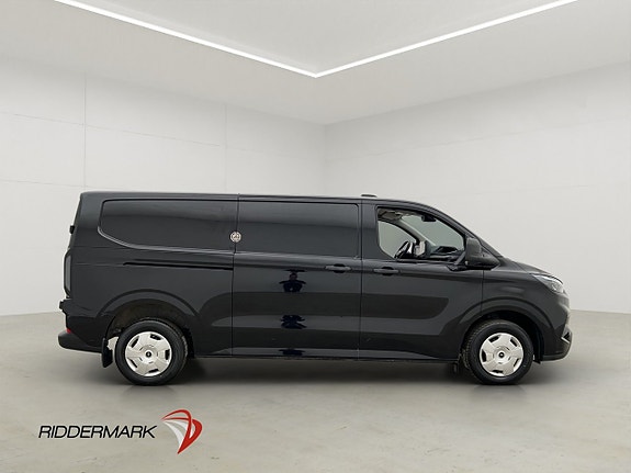 Ford Transit Custom 2 of 5