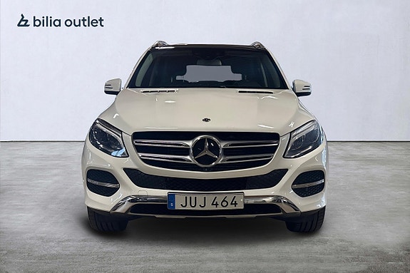 Mercedes-Benz GLE350 d 3 of 5
