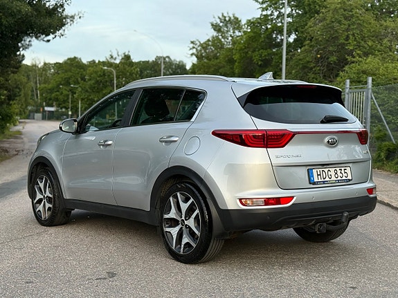 Kia Sportage 10 of 28