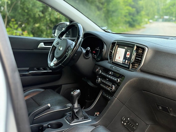 Kia Sportage 27 of 28