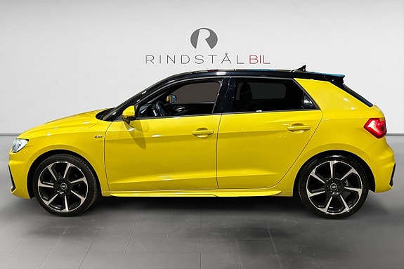 Audi A1 4 of 5