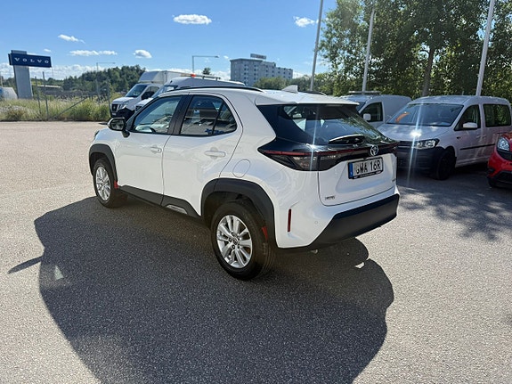 Toyota Yaris Cross 7 of 23