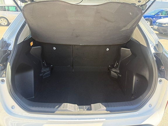Toyota Yaris Cross 23 of 23