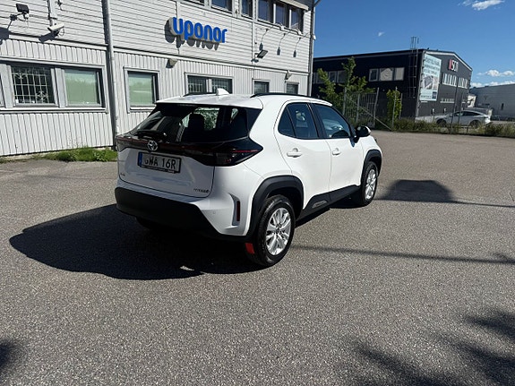 Toyota Yaris Cross 6 of 23
