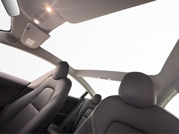 Tesla Model 3 14 of 30