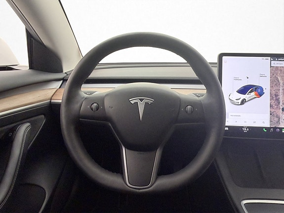 Tesla Model 3 12 of 30
