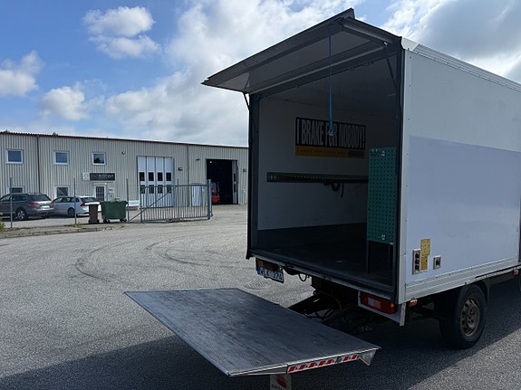 Peugeot Boxer 4 of 13