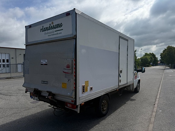 Peugeot Boxer 10 of 13