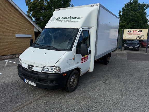 Peugeot Boxer 2 of 13