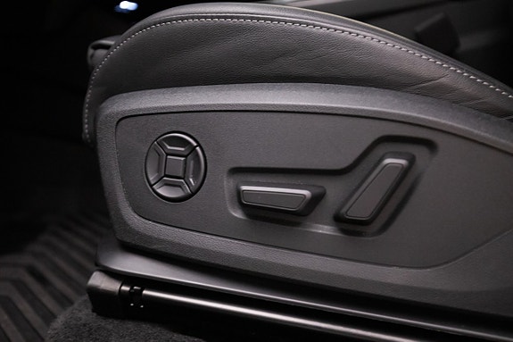 Audi Q6 e-tron 19 of 26