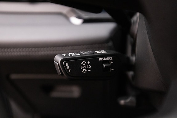 Audi Q6 e-tron 12 of 26