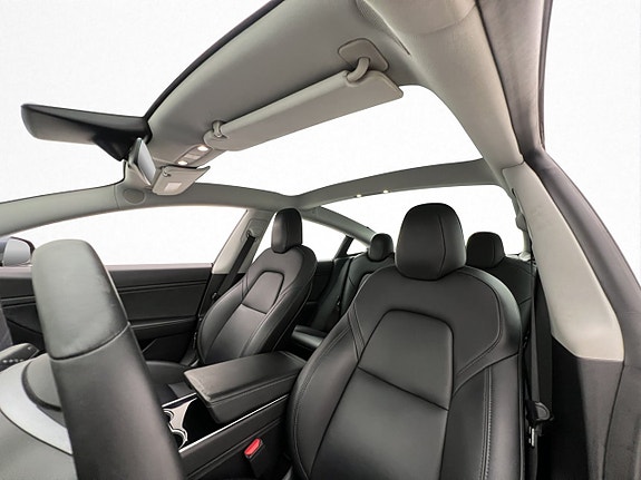 Tesla Model 3 12 of 30