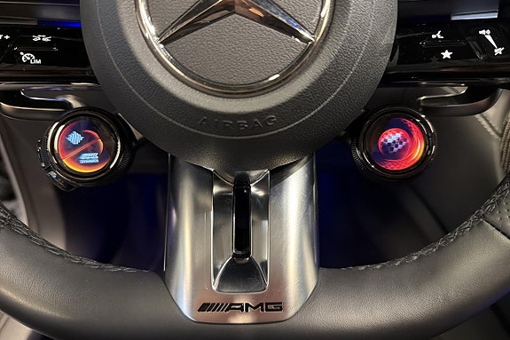 Mercedes-Benz SL63 15 of 23