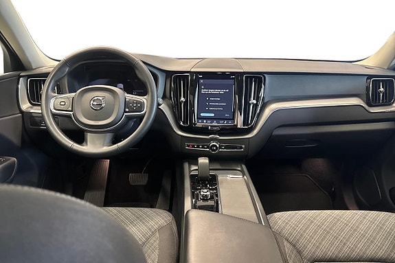 Volvo XC60 9 of 23