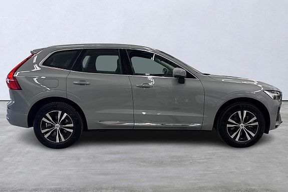 Volvo XC60 3 of 23