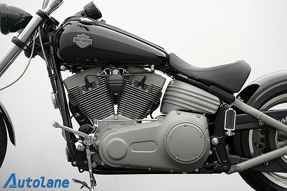 Harley-Davidson Rocker  *Vance & Hines 14 of 25