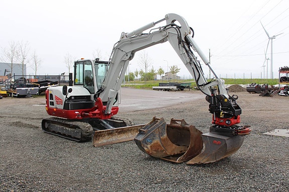 Bandgrävare Takeuchi TB370 Rototilt, Grip, centralsmörjning 4 of 12