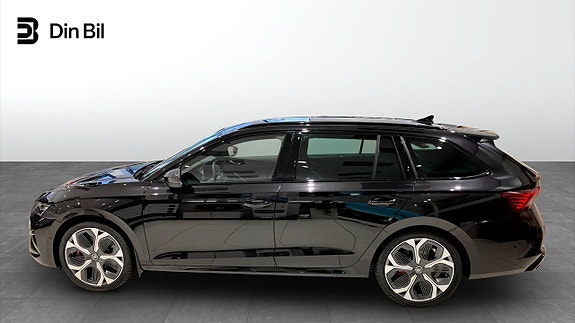 Skoda Octavia RS 2 of 5