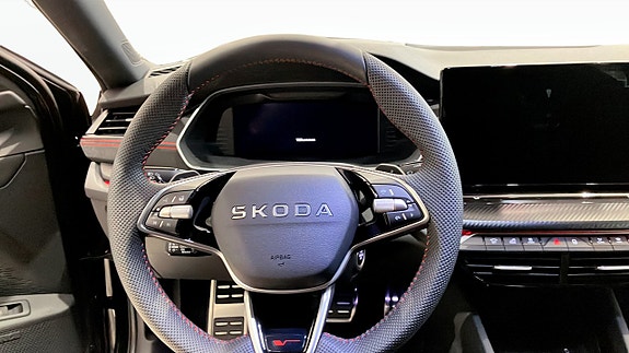 Skoda Octavia RS 6 of 11