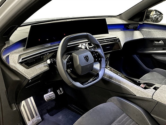 Peugeot 5008 4 of 5