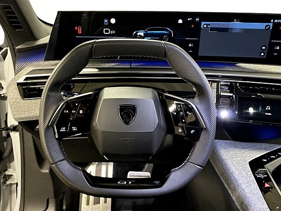 Peugeot 5008 7 of 19