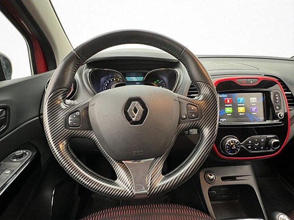 Renault Captur 15 of 28