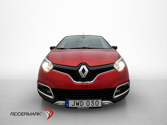 Renault Captur 2 of 5